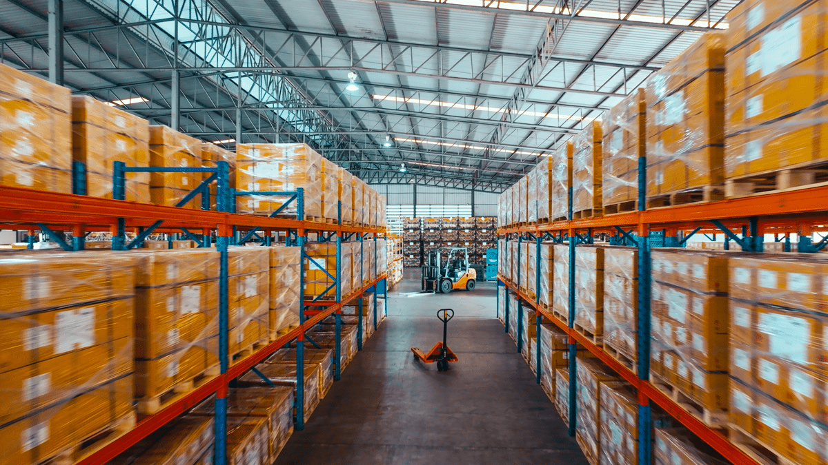manufacturing warehouse